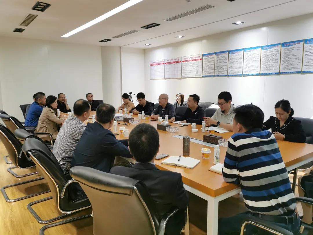 强化集团化管理 打造百亿级AG旗舰厅——AG旗舰厅乳业集团高管团队赴AG旗舰厅优氏公司调研、交流、指导